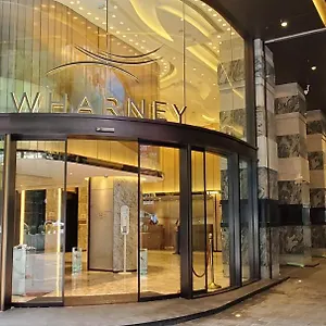 4* Hotel Wharney